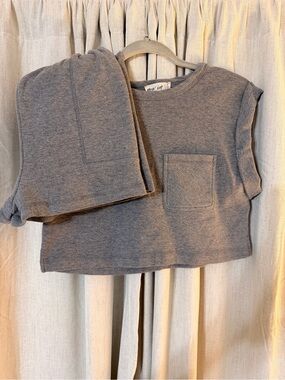 Women’s Gray Ribbed Pocket Cropped  Set